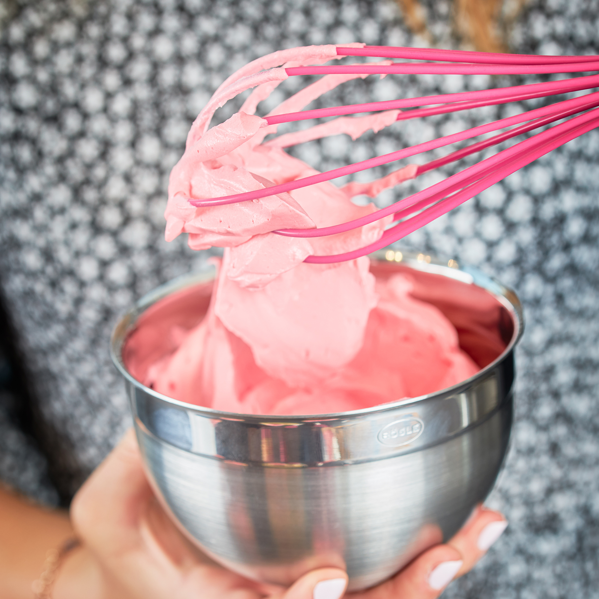Schneebesen Silikon pink 27 cm