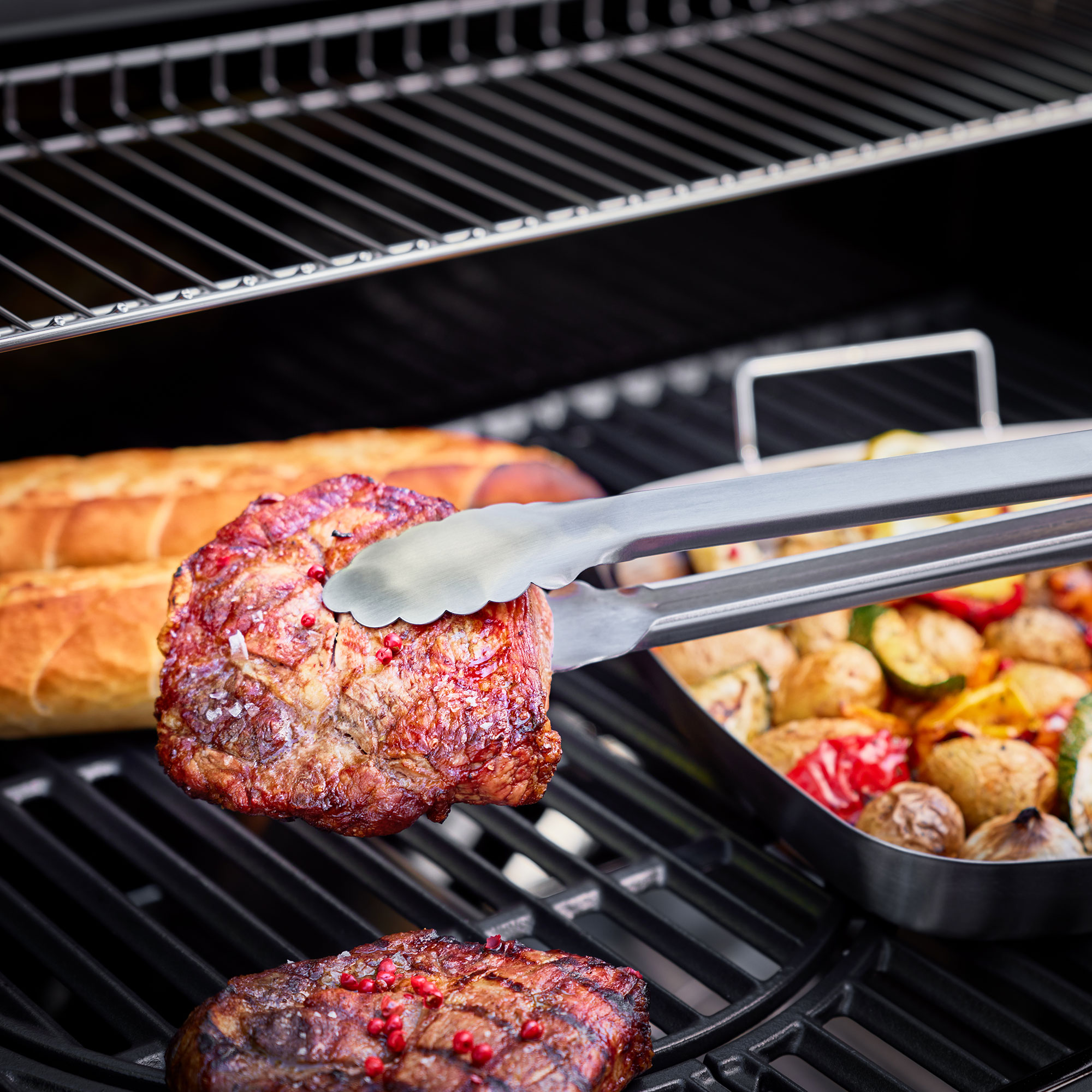 Set Kugelgrill SPORT F50 + Abdeckhaube + Grillrost-Reinigungsbürste + Grillzange