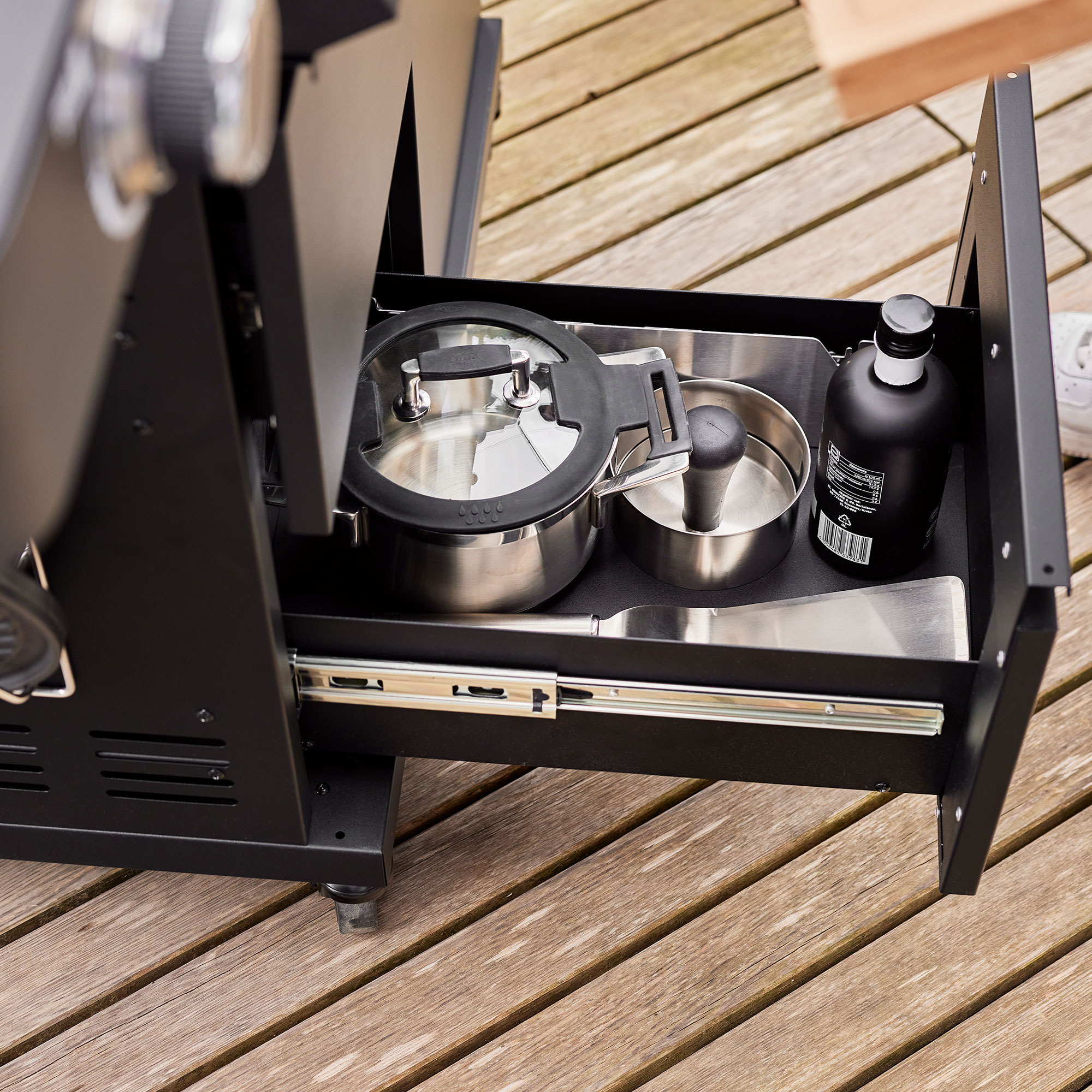 Gas grill VIDERO PRO G4-S VARIO+ 50mbar