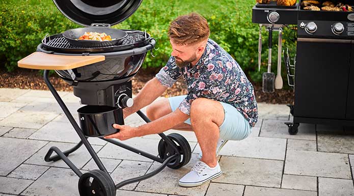 Holzkohle Kugelgrill No.1 F60 NERO Holzkohle Kugelgrill No.1 F60 NERO mit Asche-Auffangbehälter